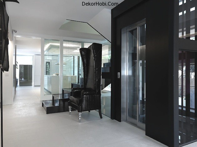 Madrids-Casa-i-Home-Is-Controlled-by-Apple-Devices-11