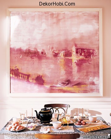 Martha-Stewart-Skylands-on-Mount-Desert-Island-in-Seal-Harbor-Maine-pink-decor
