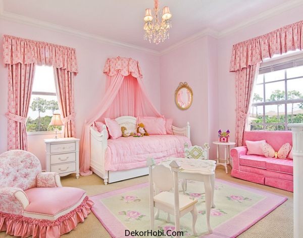 Princess-themed-bedroom-with-gorgeous-furniture-that-goes-along-with-the-look