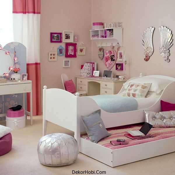 Sophisticated-girls-bedroom-sports-a-couple-of-shiny-surfaces-to-bring-in-the-chic-appeal