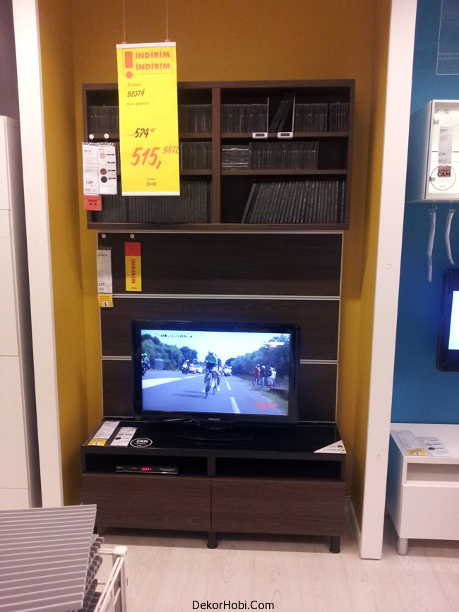 ikea tv unitesi kahve