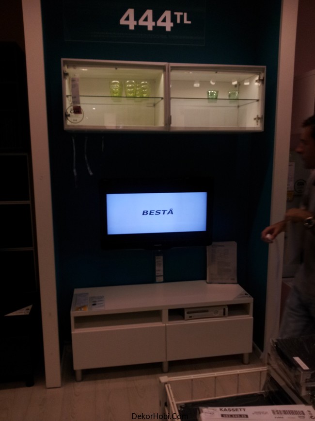 ikea tv unitesi siyah