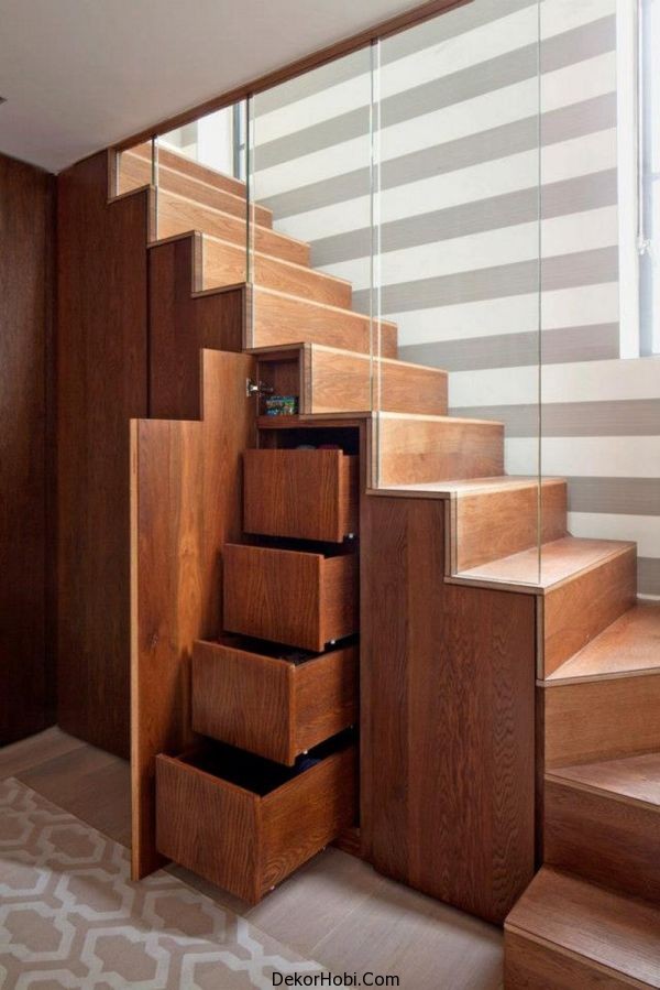 wood-stairs-glass-wall