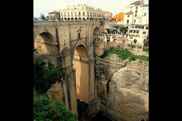 puente nuevo ispanya